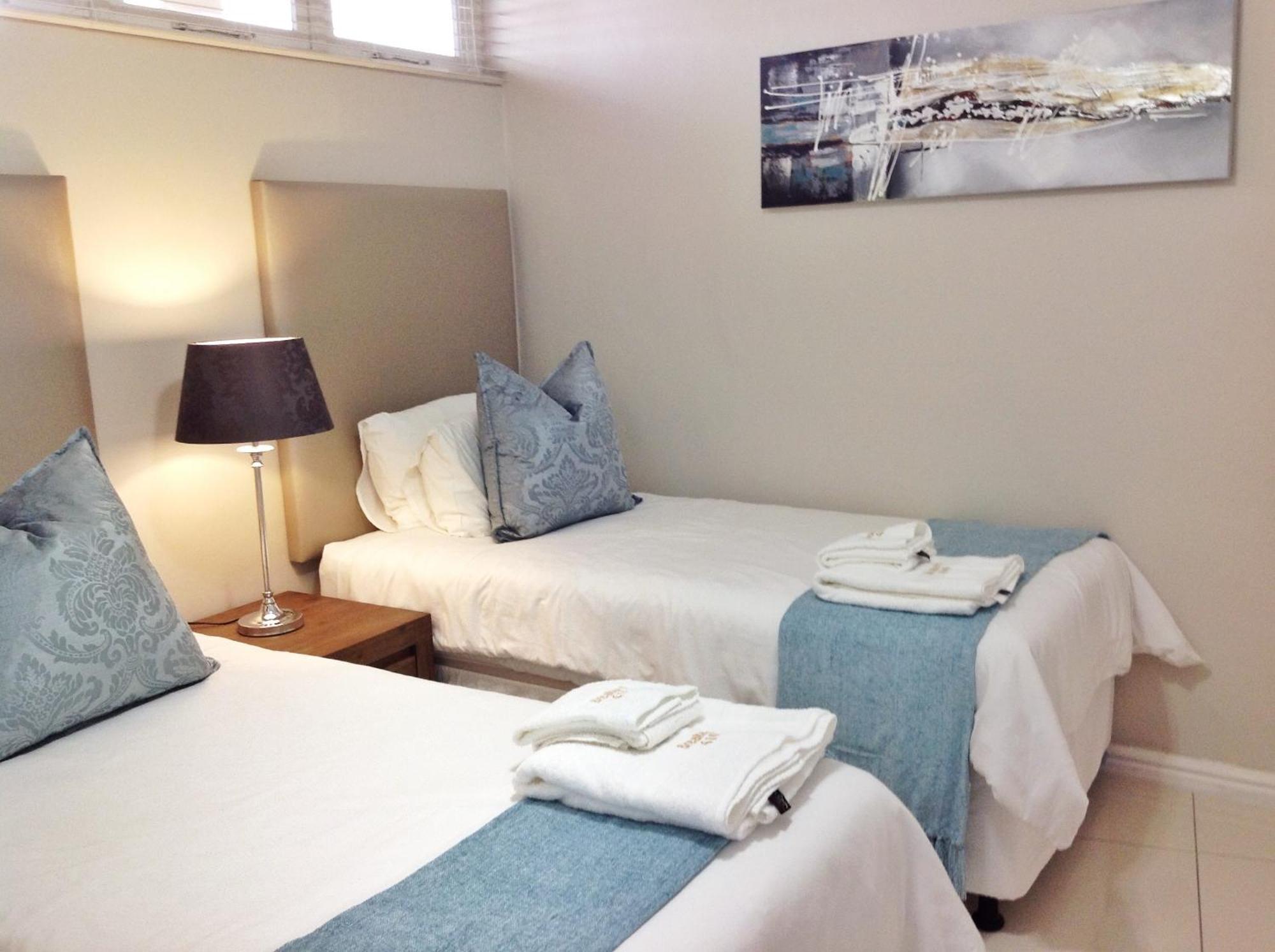 Beachbreak Holiday Letting Durban Room photo